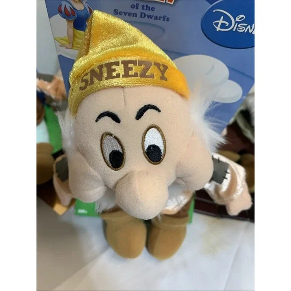 6 Walt Disney Snow White Seven Dwarfs Stuffed‎ Plush NEW On Card 11 Inch - Picture 3 of 8